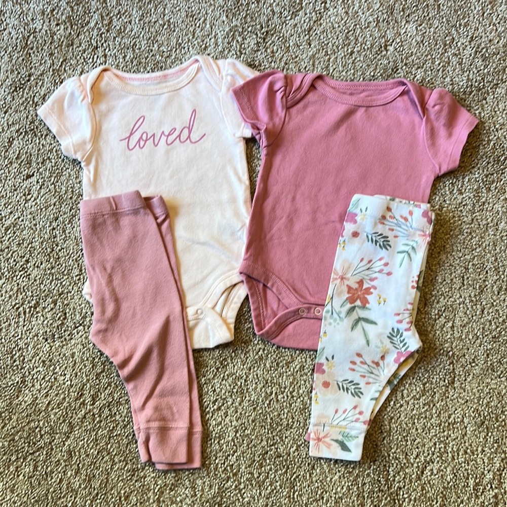 Set of 2 Onesies & 2 Pants